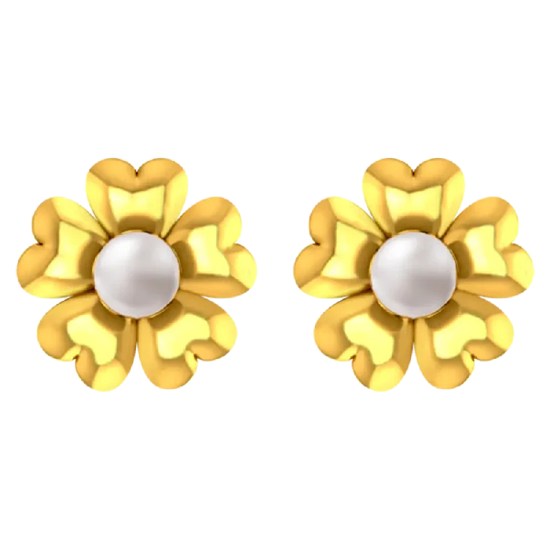 14k Gold Earring With A Floral Design And A Pearl Centre