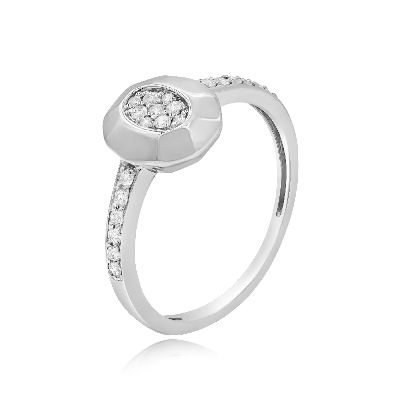 0.18ct Diamond Ring set in 14KT White Gold / R13521E