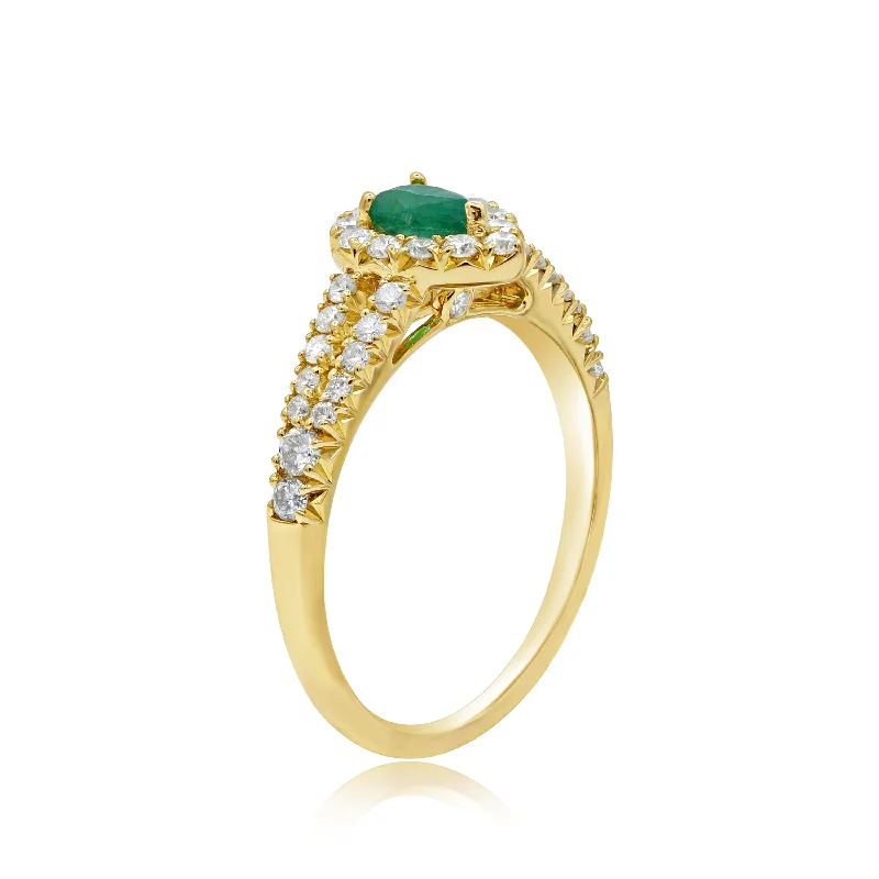 0.47ct Diamond and 0.29ct Emerald Ring set in 14KT Yellow Gold /RN409365A