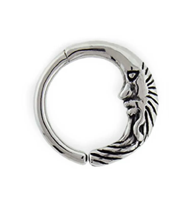 Crescent Moon Seamless Ring