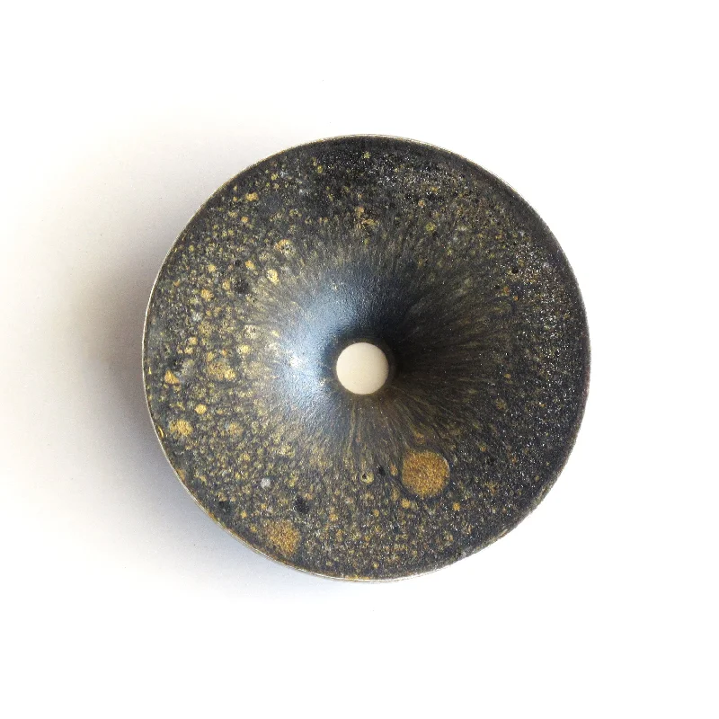 Warp Brooch- Round